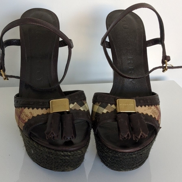 Burberry Wedges - Picture 2 of 12